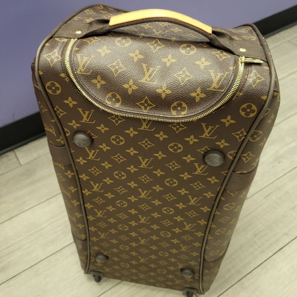 EUC! Louis Vuitton Suitcase - Picture 2 of 9